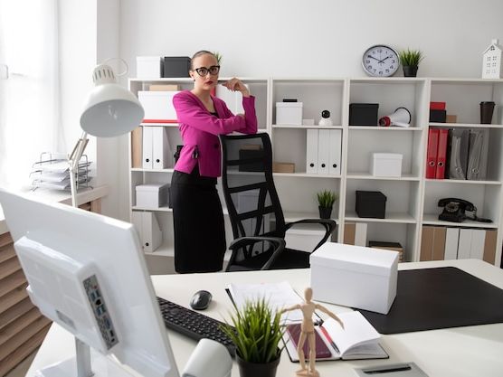 Jak stworzyć funkcjonalną przestrzeń do pracy w domu – praktyczny przewodnik