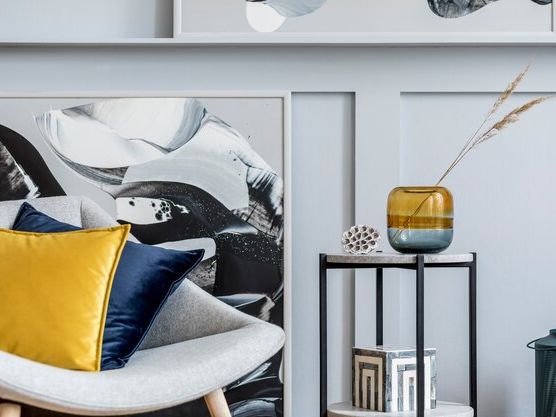 Pomysły na aranżację wnętrz w stylu skandynawskim – prostota, funkcjonalność i przytulność