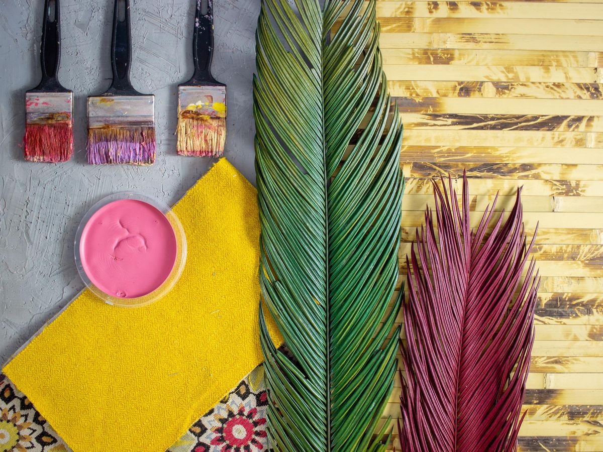 Jak łączyć kolory w dekoracji wnętrz – praktyczny poradnik dla początkujących